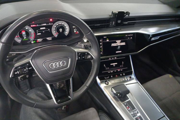 Used Audi A6L 2024 45 TFSI Prestige Dynamic Edition Center Console