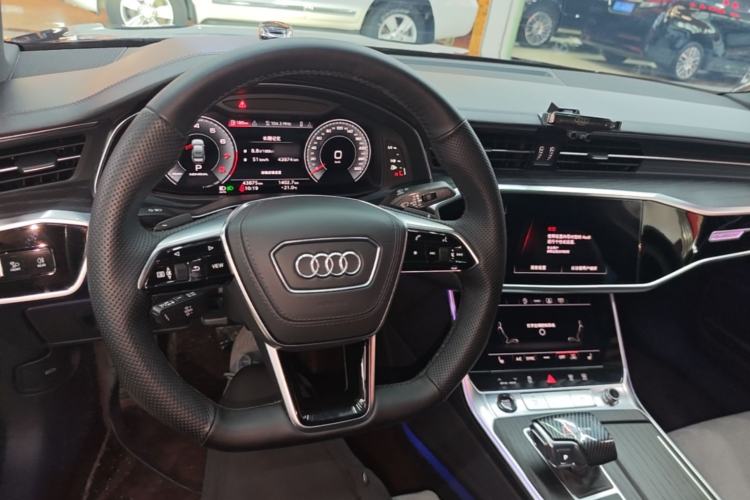 Used Audi A6L 2024 45 TFSI quattro Prestige Dynamic Edition Center Console