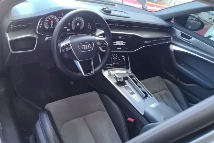 Used Audi A6L 2024 45 TFSI Prestige Dynamic Edition Center Console