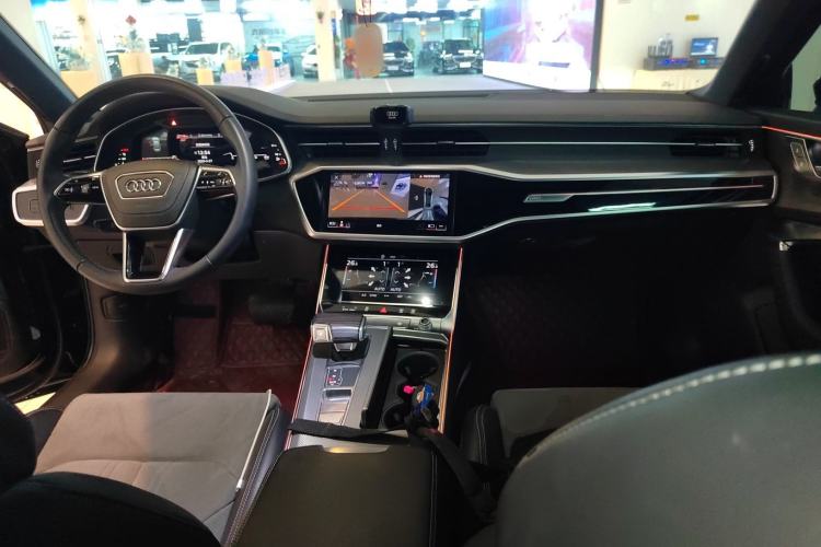 Used Audi A6L 2024 45 TFSI Prestige Dynamic Edition Center Console