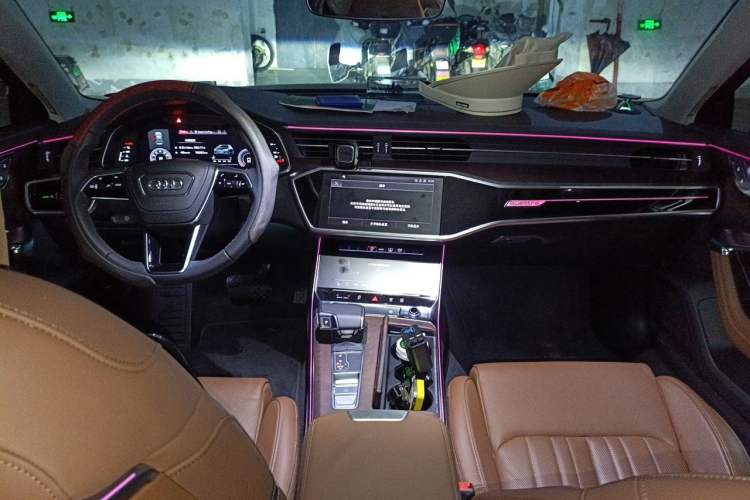 Used Audi A6L 2024 45 TFSI quattro Prestige Dynamic Edition Center Console