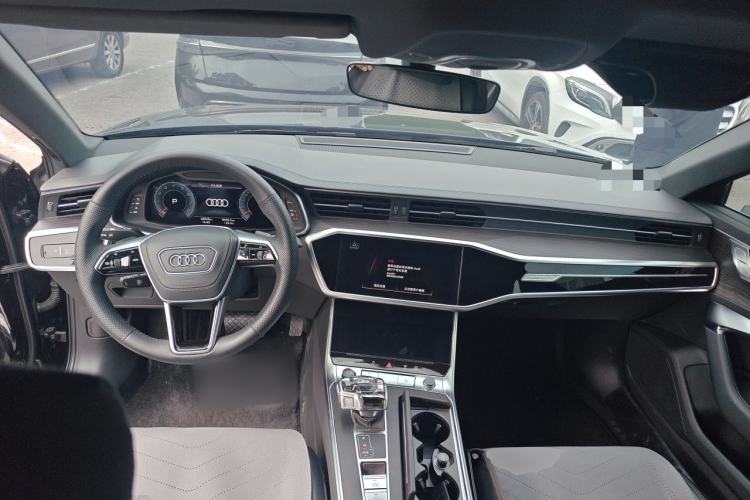 Used Audi A6L 2024 45 TFSI quattro Prestige Dynamic Edition Center Console