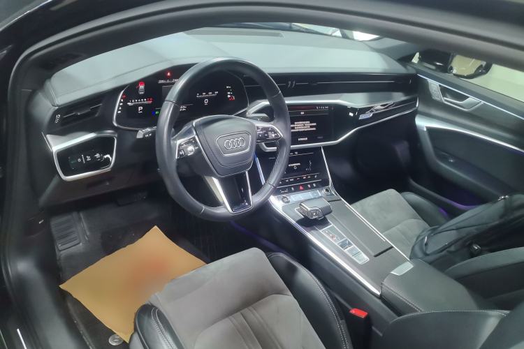 Used Audi A6L 2024 45 TFSI quattro Prestige Dynamic Edition Center Console