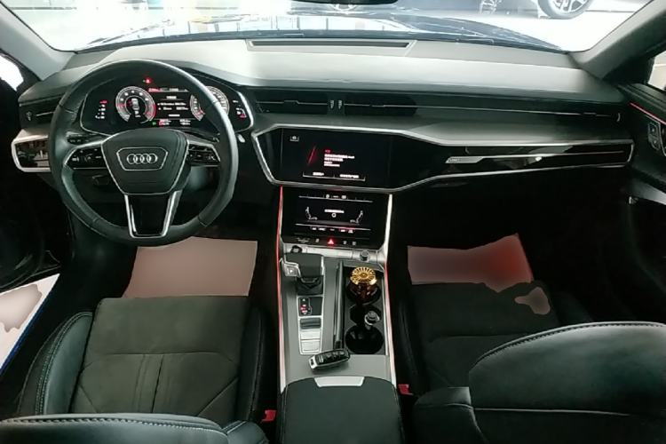 Used Audi A6L 2024 45 TFSI Prestige Dynamic Edition Center Console