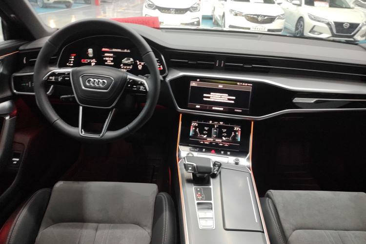 Used Audi A6L 2024 40 TFSI Luxury Dynamic Edition Center Console