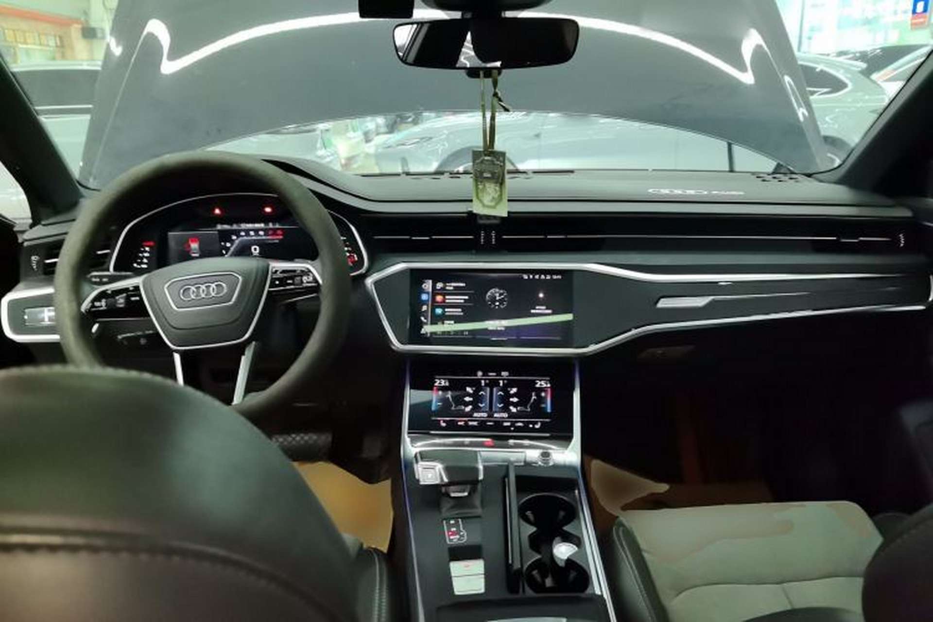 Used Audi A6L 2024 45 TFSI quattro Prestige Dynamic Edition Center Console