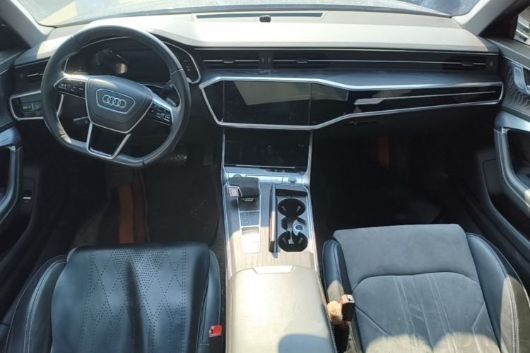 Used Audi A6L 2024 45 TFSI quattro Prestige Dynamic Edition Center Console