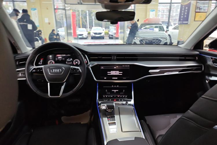 Used Audi A6L 2024 45 TFSI Prestige Dynamic Edition Center Console