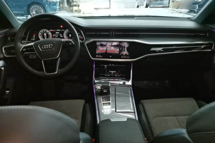 Used Audi A6L 2024 45 TFSI Prestige Dynamic Edition Center Console