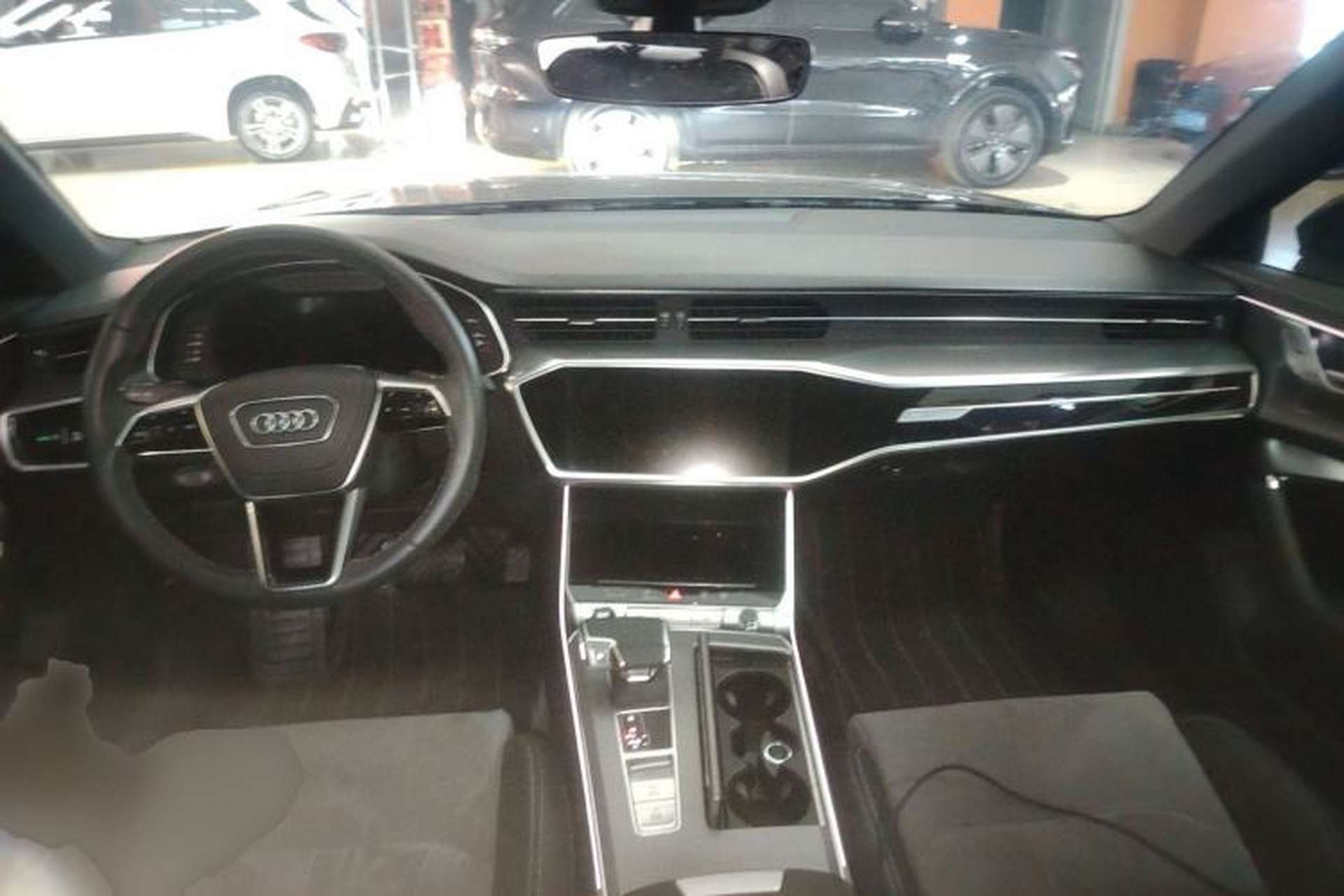 Used Audi A6L 2024 45 TFSI Prestige Dynamic Edition Center Console
