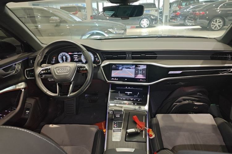 Used Audi A6L 2024 45 TFSI quattro Prestige Dynamic Edition Center Console