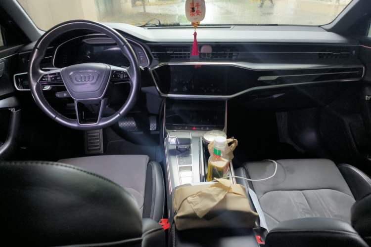 Used Audi A6L 2024 45 TFSI Prestige Dynamic Edition Center Console