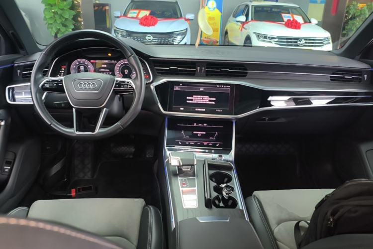Used Audi A6L 2024 45 TFSI quattro Prestige Dynamic Edition Center Console