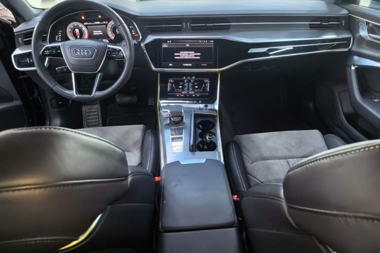 Used Audi A6L 2024 45 TFSI Prestige Dynamic Edition Center Console