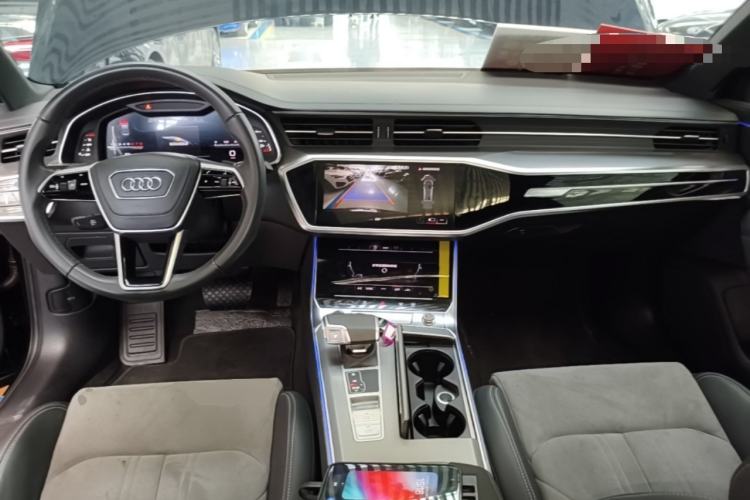 Used Audi A6L 2024 40 TFSI Luxury Dynamic Edition Center Console