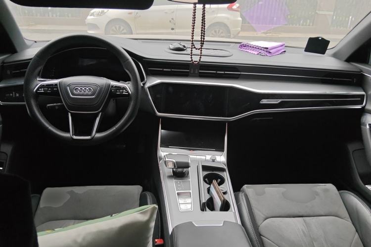 Used Audi A6L 2024 45 TFSI Prestige Dynamic Edition Center Console