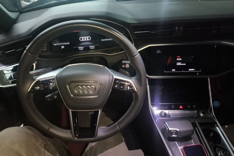 Used Audi A6L 2024 45 TFSI quattro Prestige Dynamic Edition Center Console