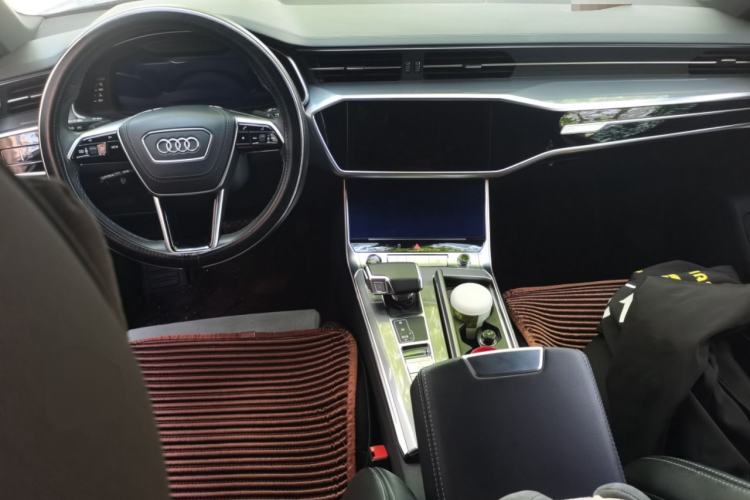 Used Audi A6L 2024 45 TFSI Prestige Dynamic Edition Center Console
