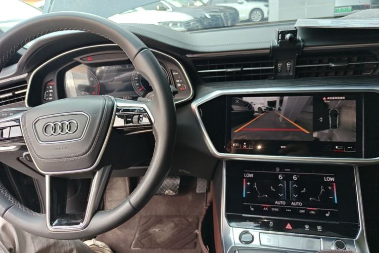 Used Audi A6L 2024 45 TFSI quattro Prestige Dynamic Edition Center Console