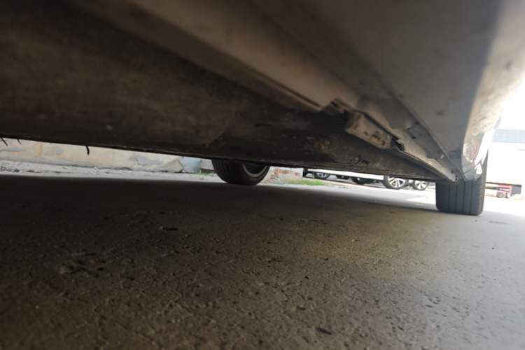 Used Audi A6L  Chassis Front Left