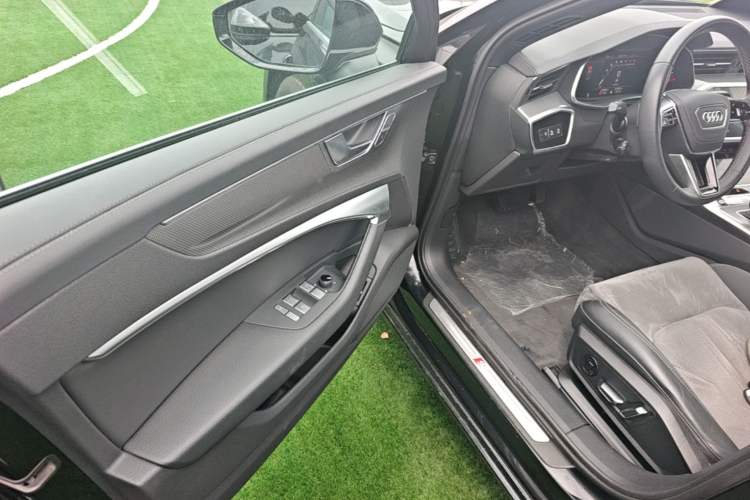 Used Audi A6L 2024 40 TFSI Luxury Dynamic Edition Driver Seat