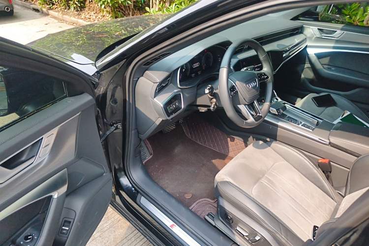 Used Audi A6L 2024 45 TFSI Prestige Dynamic Edition Driver Seat