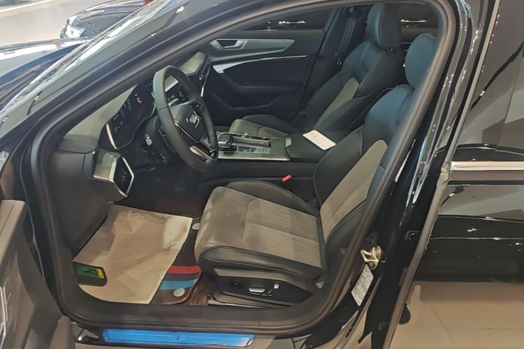 Used Audi A6L 2024 45 TFSI Prestige Dynamic Edition Driver Seat