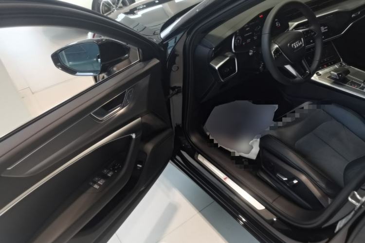 Used Audi A6L 2024 45 TFSI Prestige Dynamic Edition Driver Seat