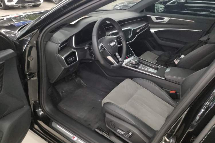 Used Audi A6L 2024 45 TFSI quattro Prestige Dynamic Edition Driver Seat