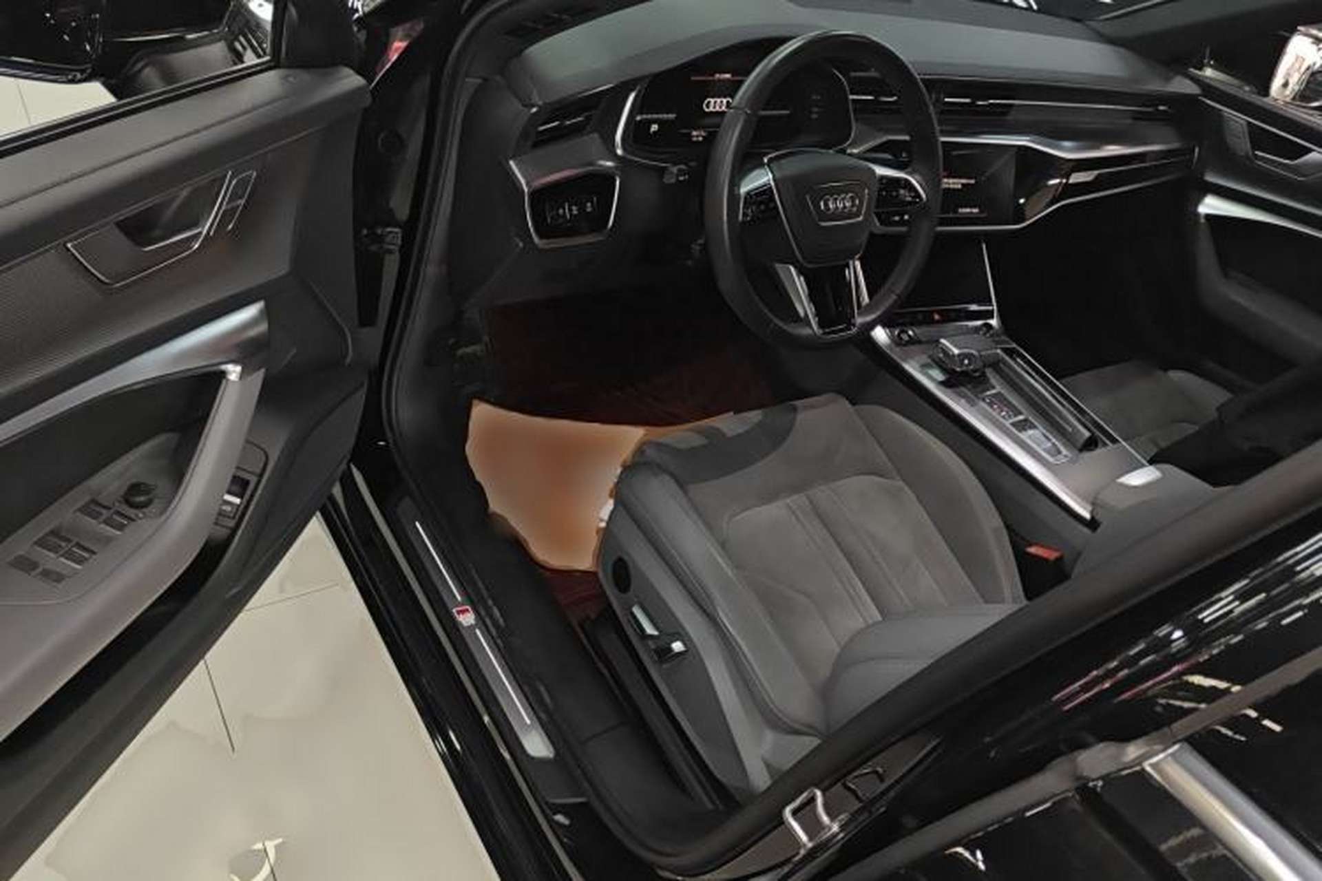 Used Audi A6L 2024 40 TFSI Luxury Dynamic Edition Driver Seat