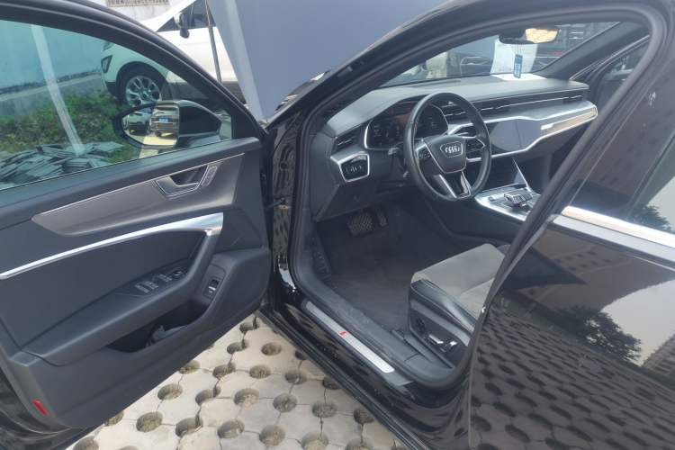 Used Audi A6L 2024 40 TFSI Luxury Dynamic Edition Driver Seat