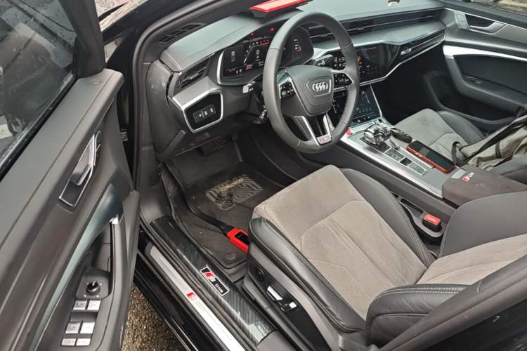 Used Audi A6L 2024 40 TFSI Luxury Dynamic Edition Driver Seat