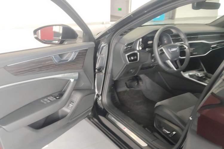 Used Audi A6L 2024 45 TFSI quattro Prestige Dynamic Edition Driver Seat