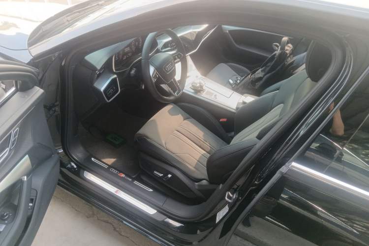 Used Audi A6L 2024 45 TFSI Prestige Dynamic Edition Driver Seat