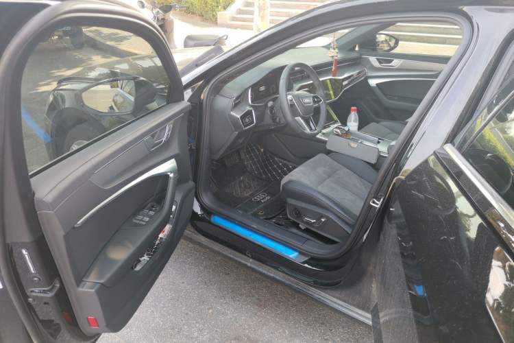 Used Audi A6L 2024 45 TFSI Prestige Dynamic Edition Driver Seat