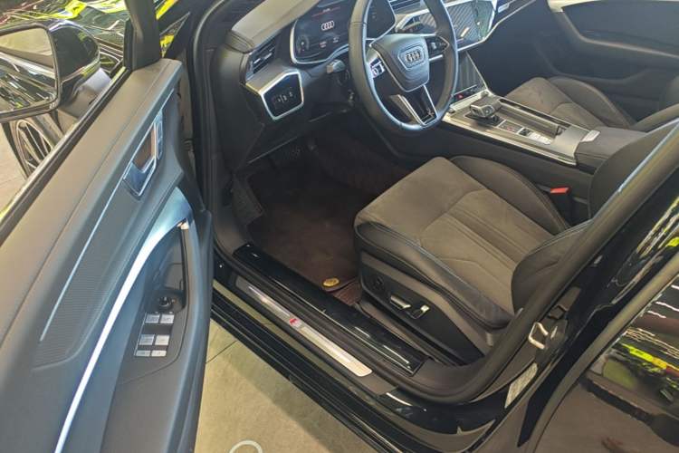 Used Audi A6L 2024 45 TFSI Prestige Dynamic Edition Driver Seat