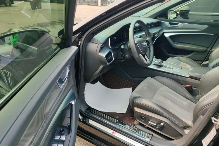 Used Audi A6L 2024 45 TFSI Prestige Dynamic Edition Driver Seat