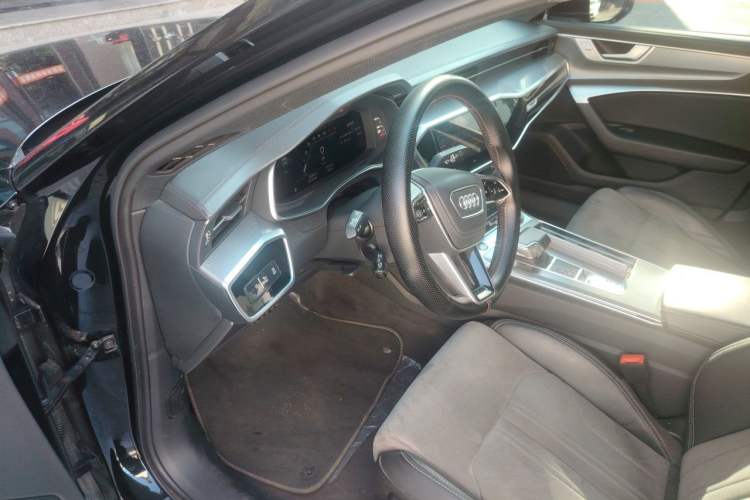 Used Audi A6L 2024 45 TFSI Prestige Dynamic Edition Driver Seat