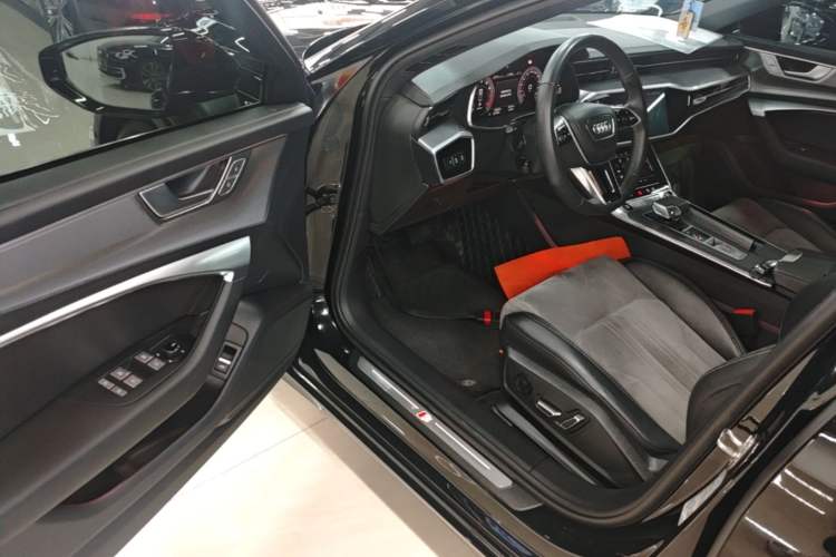 Used Audi A6L 2024 45 TFSI Prestige Dynamic Edition Driver Seat