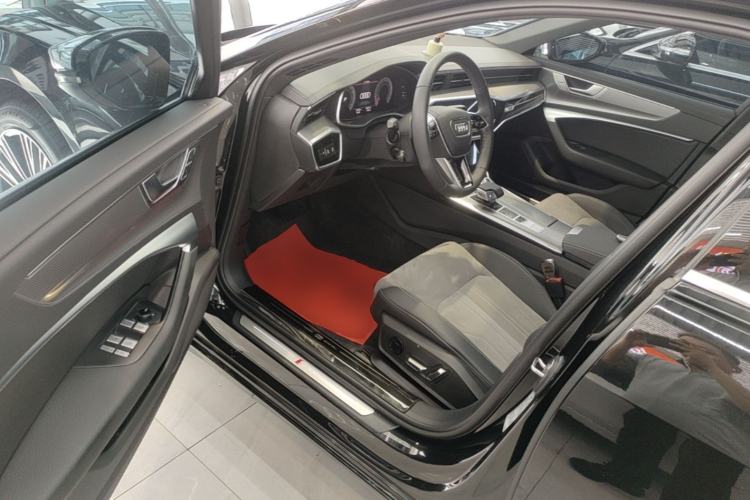 Used Audi A6L 2024 40 TFSI Luxury Dynamic Edition Driver Seat