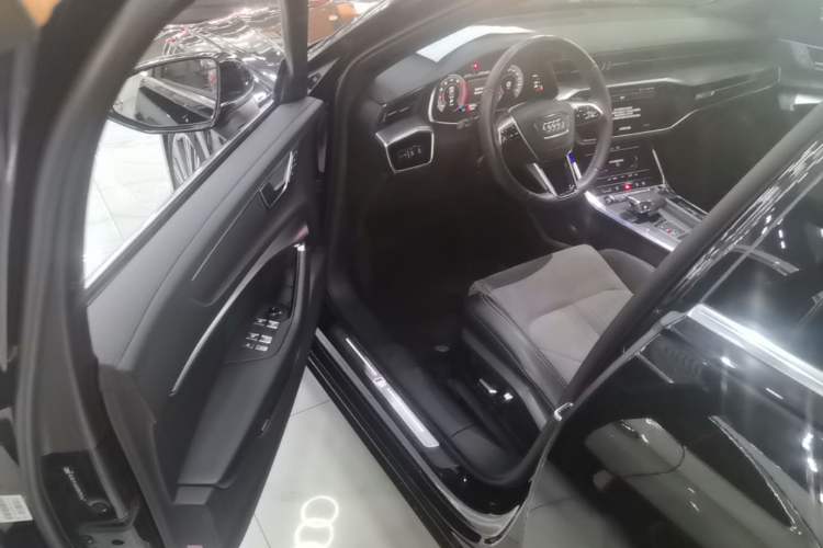 Used Audi A6L 2024 40 TFSI Luxury Dynamic Edition Driver Seat