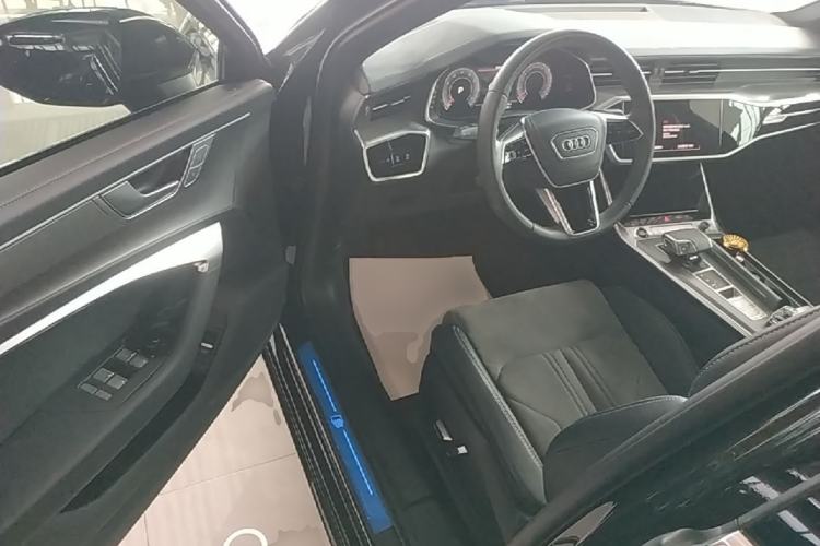 Used Audi A6L 2024 45 TFSI Prestige Dynamic Edition Driver Seat