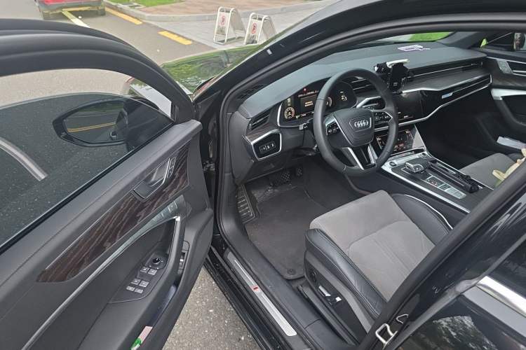 Used Audi A6L 2024 45 TFSI quattro Prestige Dynamic Edition Driver Seat