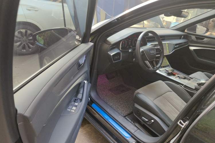 Used Audi A6L 2024 45 TFSI Prestige Dynamic Edition Driver Seat