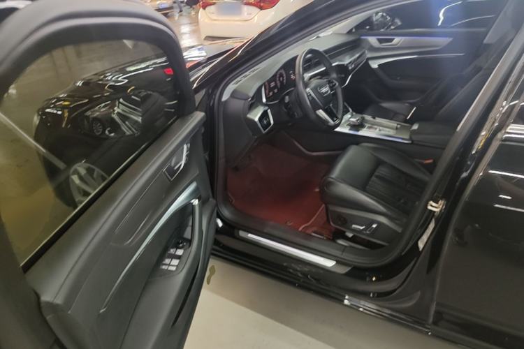 Used Audi A6L 2024 40 TFSI Luxury Prestige Edition Driver Seat