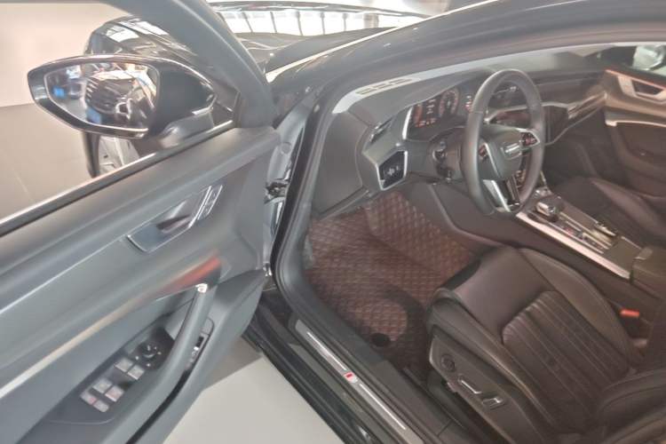 Used Audi A6L 2024 45 TFSI Prestige Dynamic Edition Driver Seat
