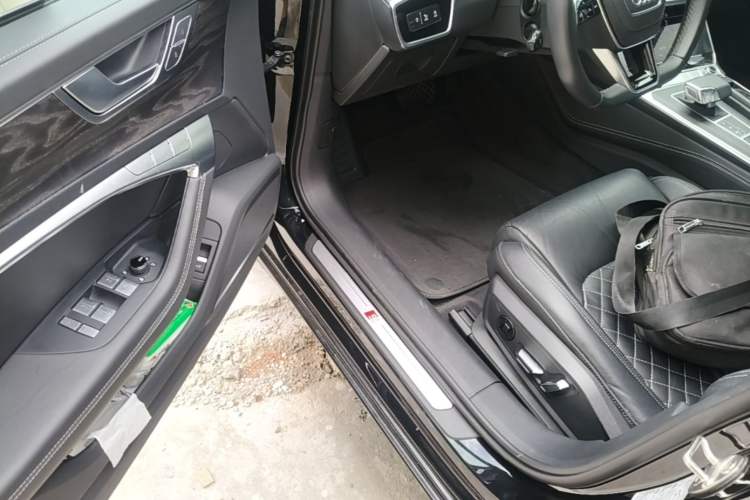 Used Audi A6L 2024 55 TFSI quattro Prestige Dynamic Edition Driver Seat