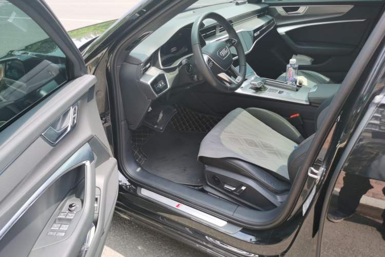 Used Audi A6L 2024 45 TFSI Prestige Dynamic Edition Driver Seat