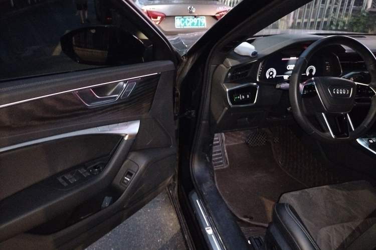 Used Audi A6L 2024 45 TFSI quattro Prestige Dynamic Edition Driver Seat