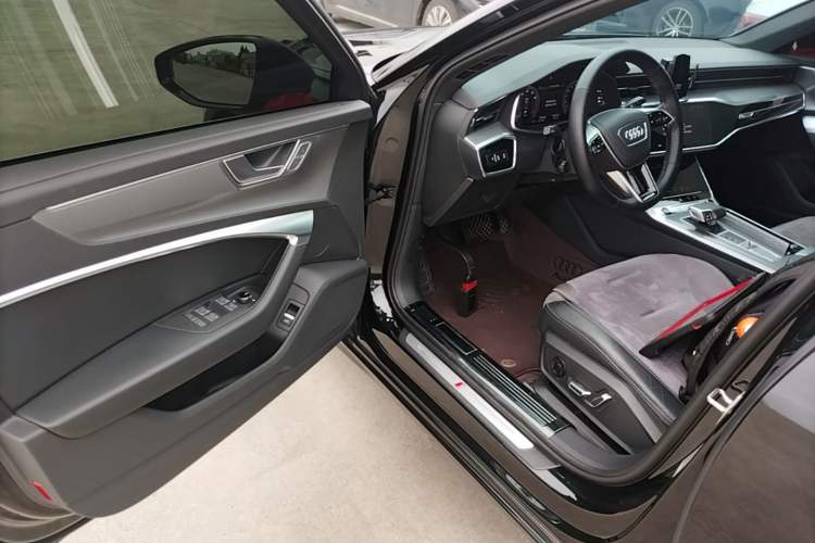 Used Audi A6L 2024 45 TFSI Prestige Dynamic Edition Driver Seat